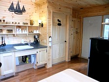 9_kitchen_area.jpg